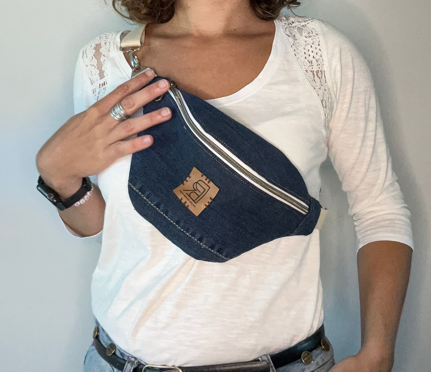 Mini Sac banane  jeans bleu foncé